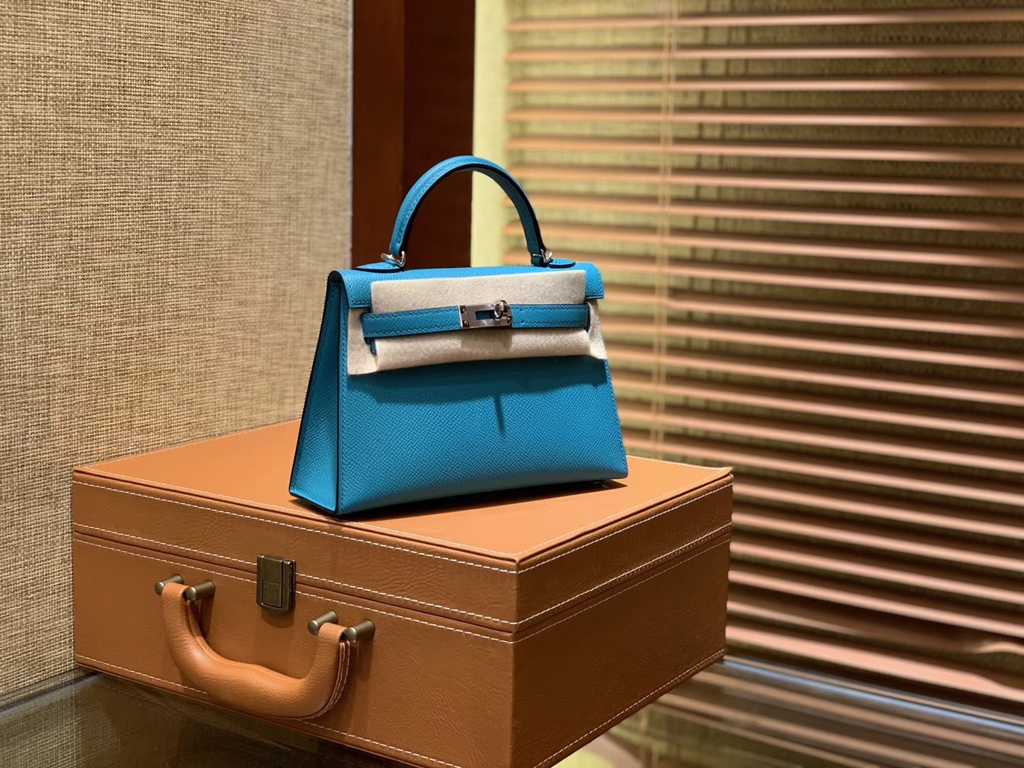 Hermès（爱马仕）MiniKelly 迷你凯莉 孔雀蓝 德国掌纹牛皮 原版蜜蜡 全手工缝制 2代 19cm