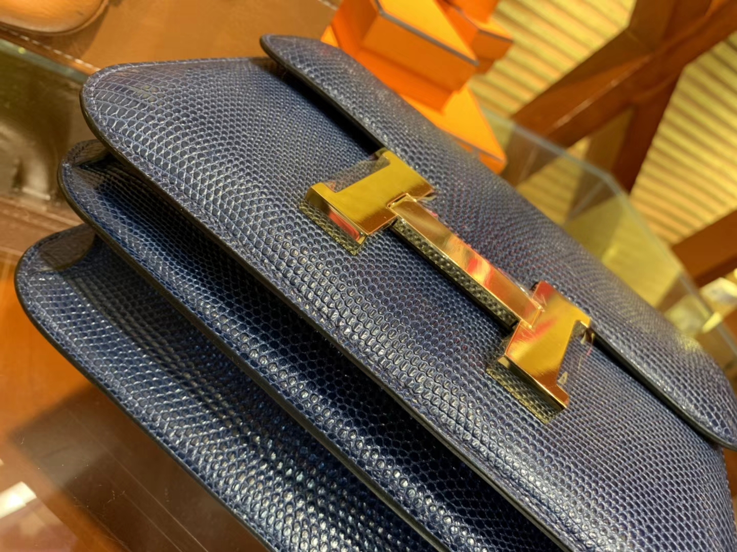 Hermès（爱马仕）Constance 23cm 午夜蓝 蜥蜴皮 顶级手缝工艺 金扣