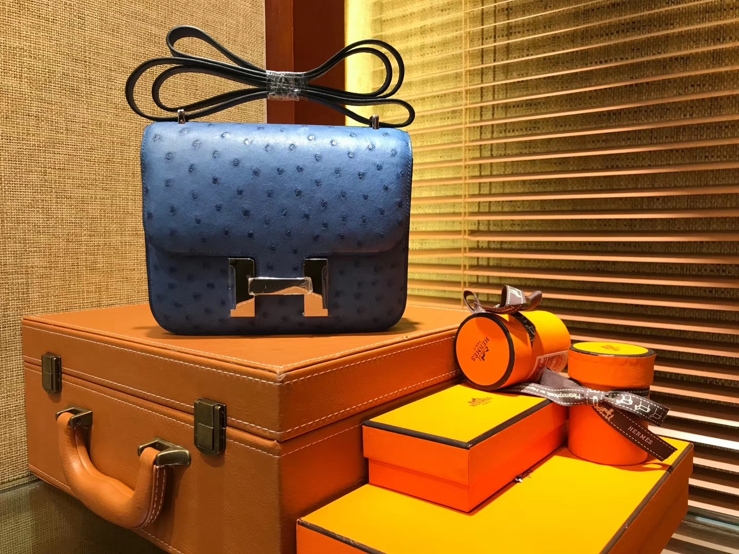 Hermès（爱马仕）Constance 18cm 玛瑙蓝 南非进口鸵鸟 KK级别 顶级全手工 金扣