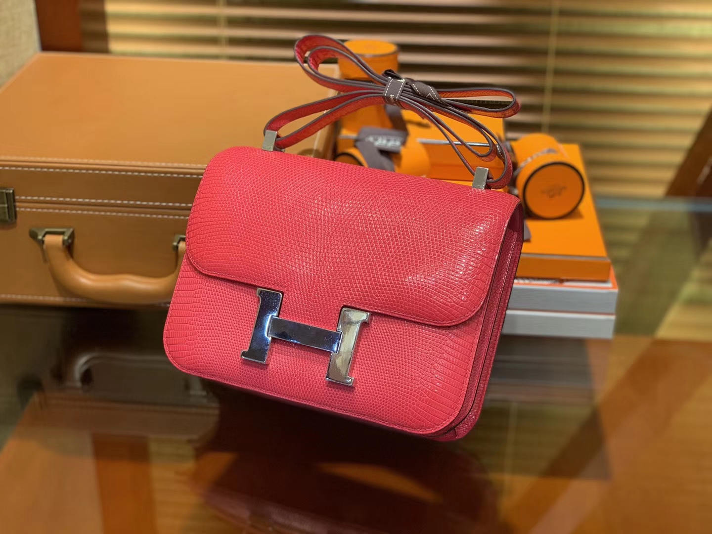 Hermès（爱马仕）Constance 23cm 桃红色 蜥蜴皮 顶级手缝工艺 银扣