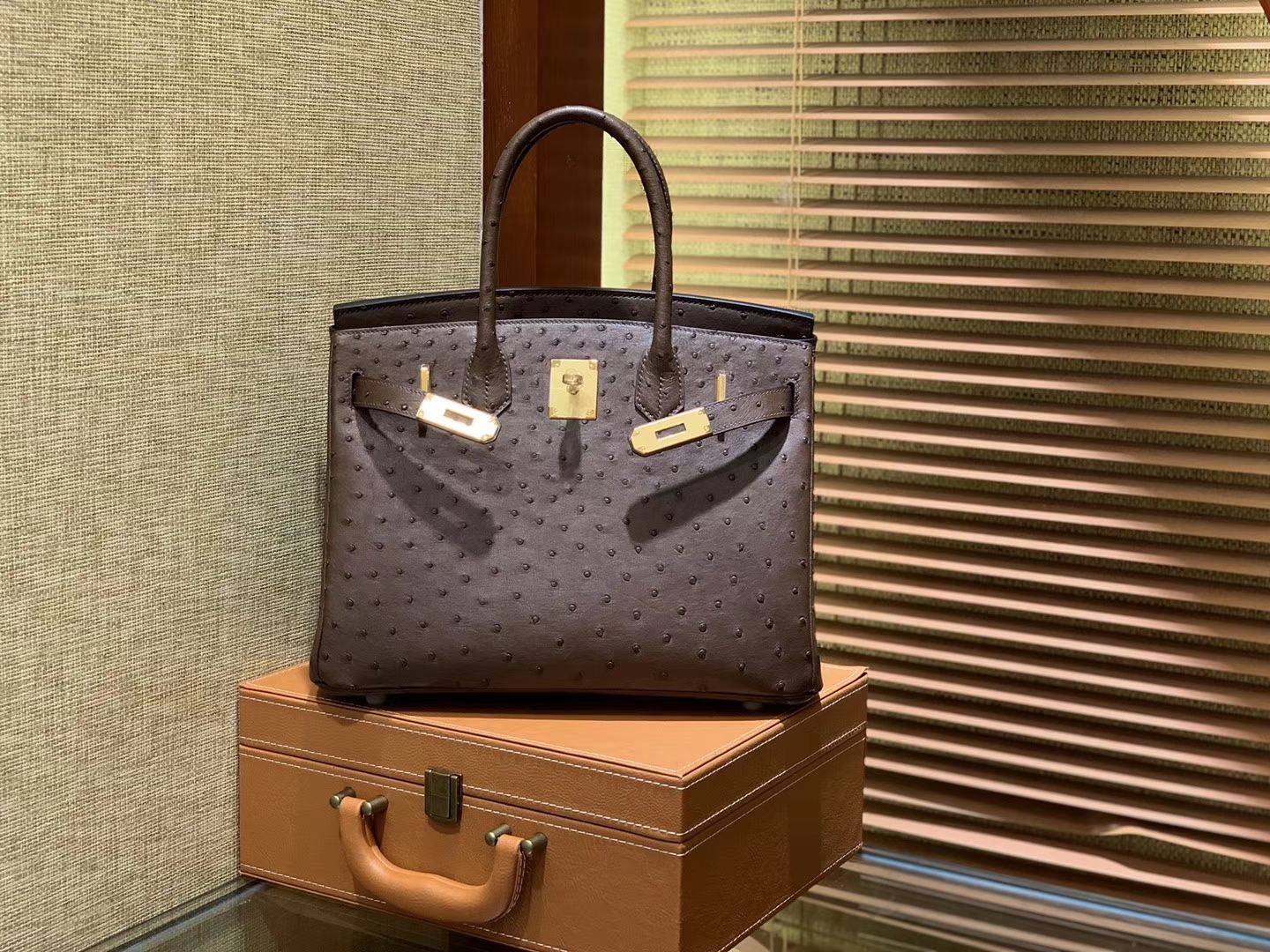 Hermès（爱马仕）Birkin 30cm 巧克力 南非进口鸵鸟皮 顶级手缝工艺 金扣