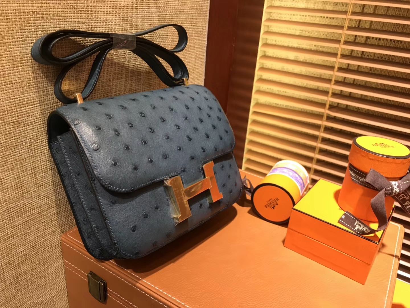 Hermès（爱马仕）Constance 18cm 靛蓝色 南非进口鸵鸟 KK级别 顶级全手工 金扣