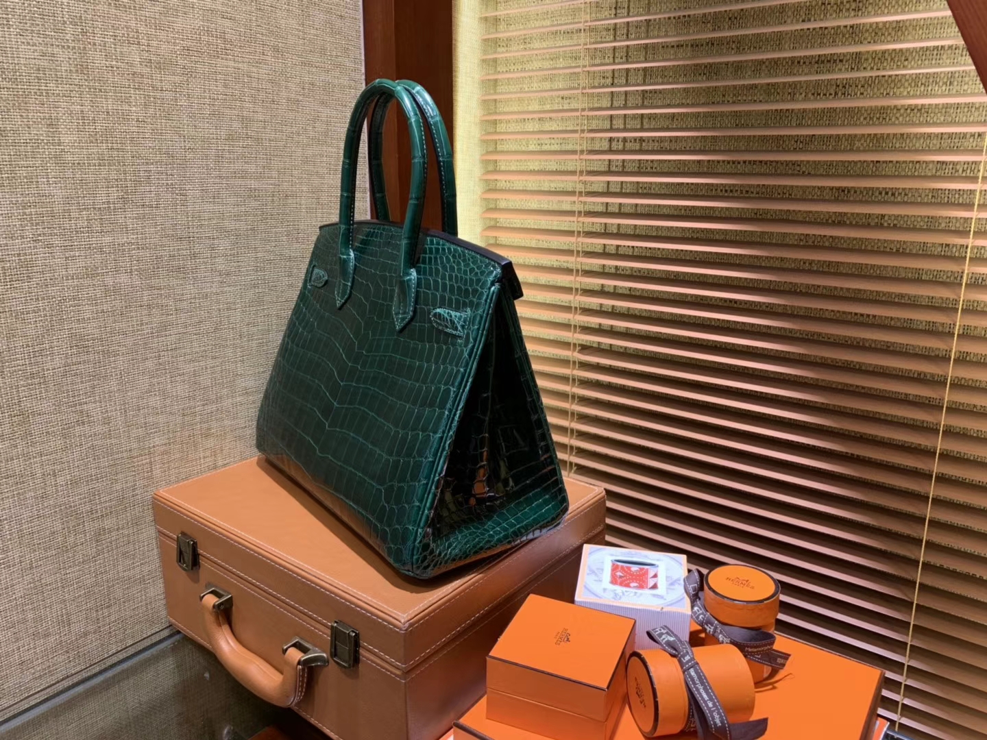 Hermès（爱马仕）Birkin 祖母绿 一级尼罗鳄鱼皮 顶级工艺全手工制作 25cm