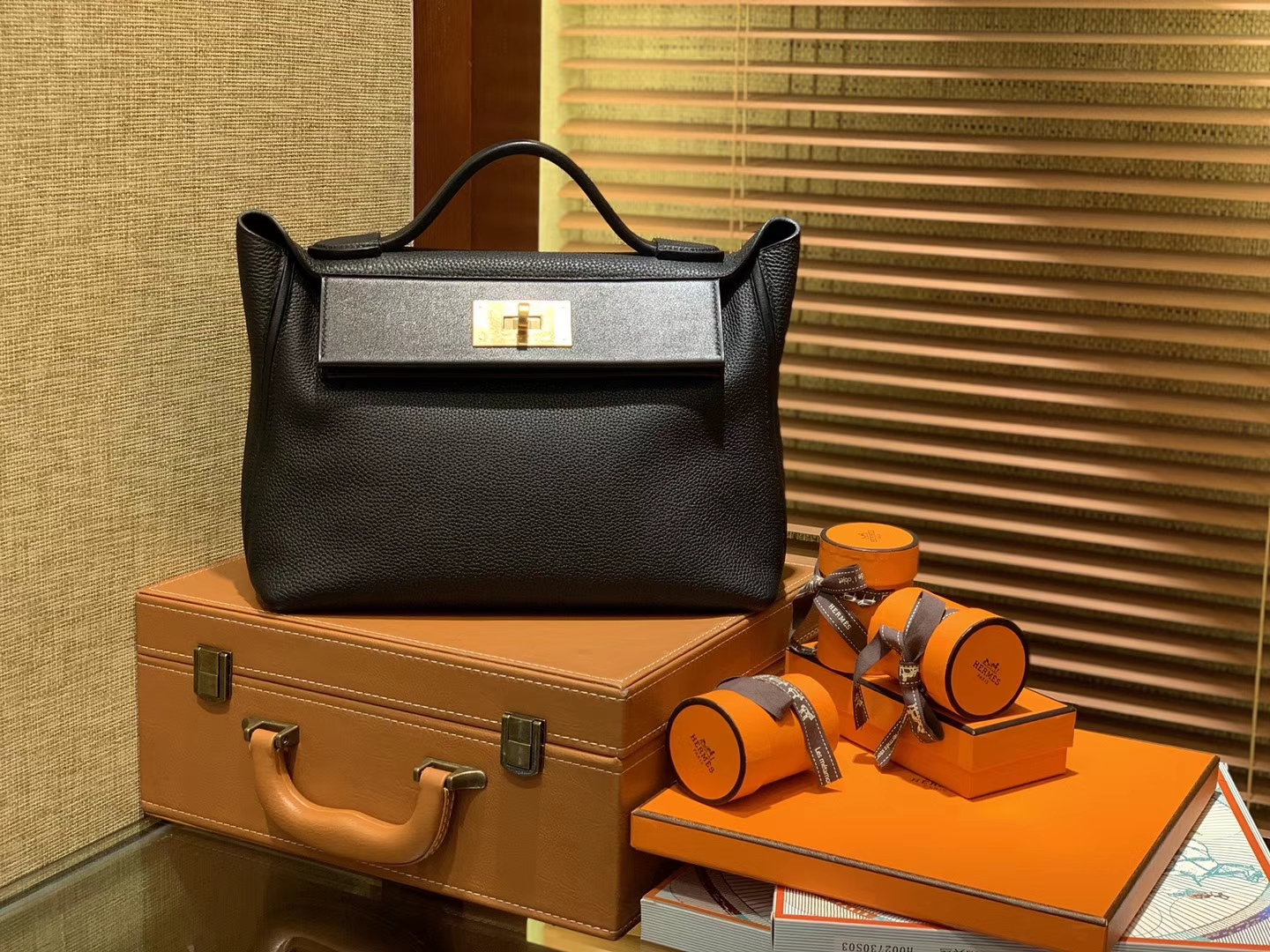 Hermès（爱马仕）Kelly-2424 经典黑 原厂御用顶级小牛皮拼Swift皮 togo 金扣 29cm
