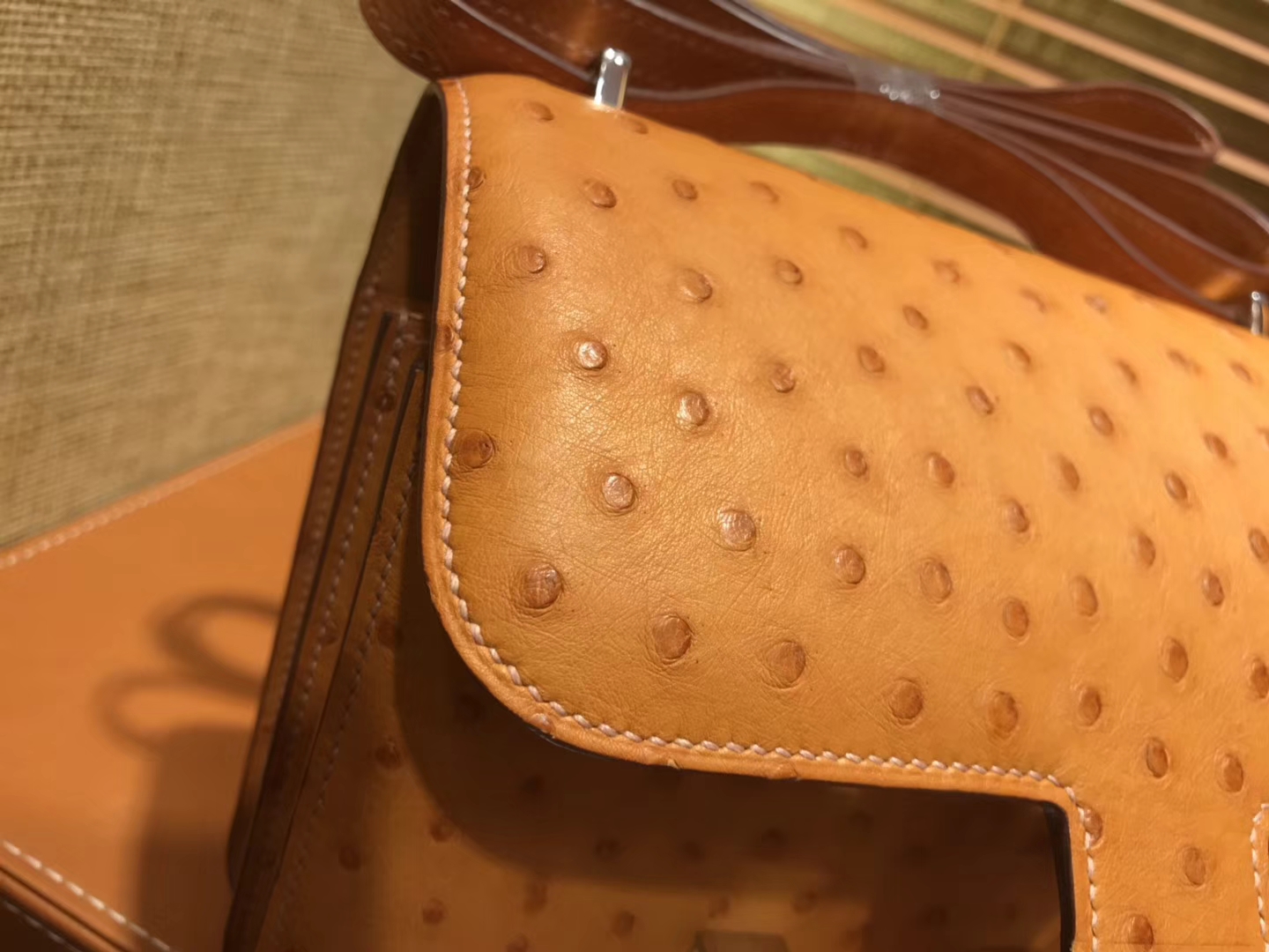 Hermès（爱马仕）Constance 18cm 太妃金 南非进口鸵鸟 KK级别 顶级全手工 金扣
