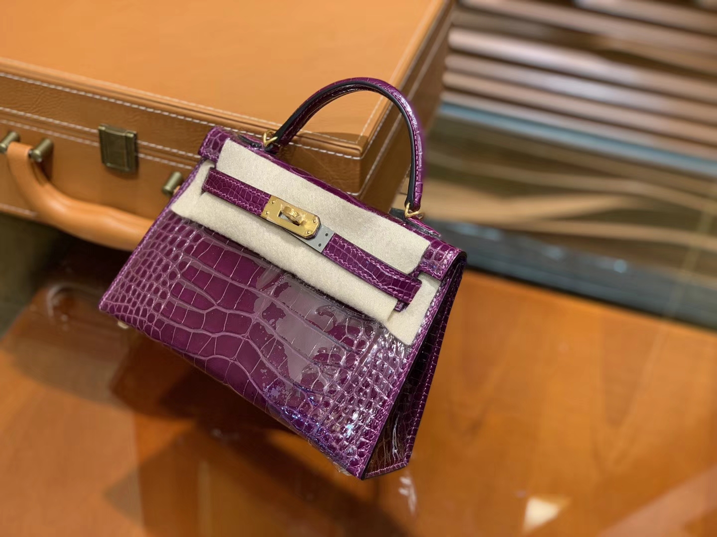 Hermès（爱马仕）迷你2代 19cm 葡萄紫 一级美洲 鳄鱼皮 顶级手工 金扣