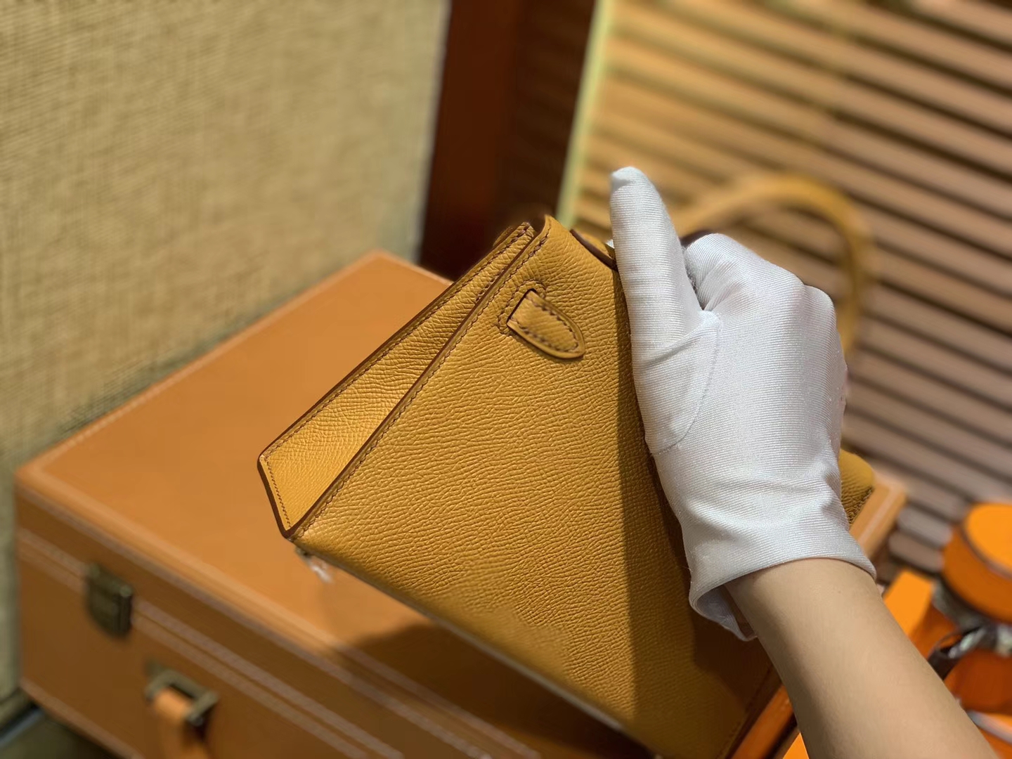 Hermès（爱马仕）MiniKelly 迷你凯莉 太妃金 德国掌纹牛皮 原版蜜蜡 全手工缝制 2代 19cm