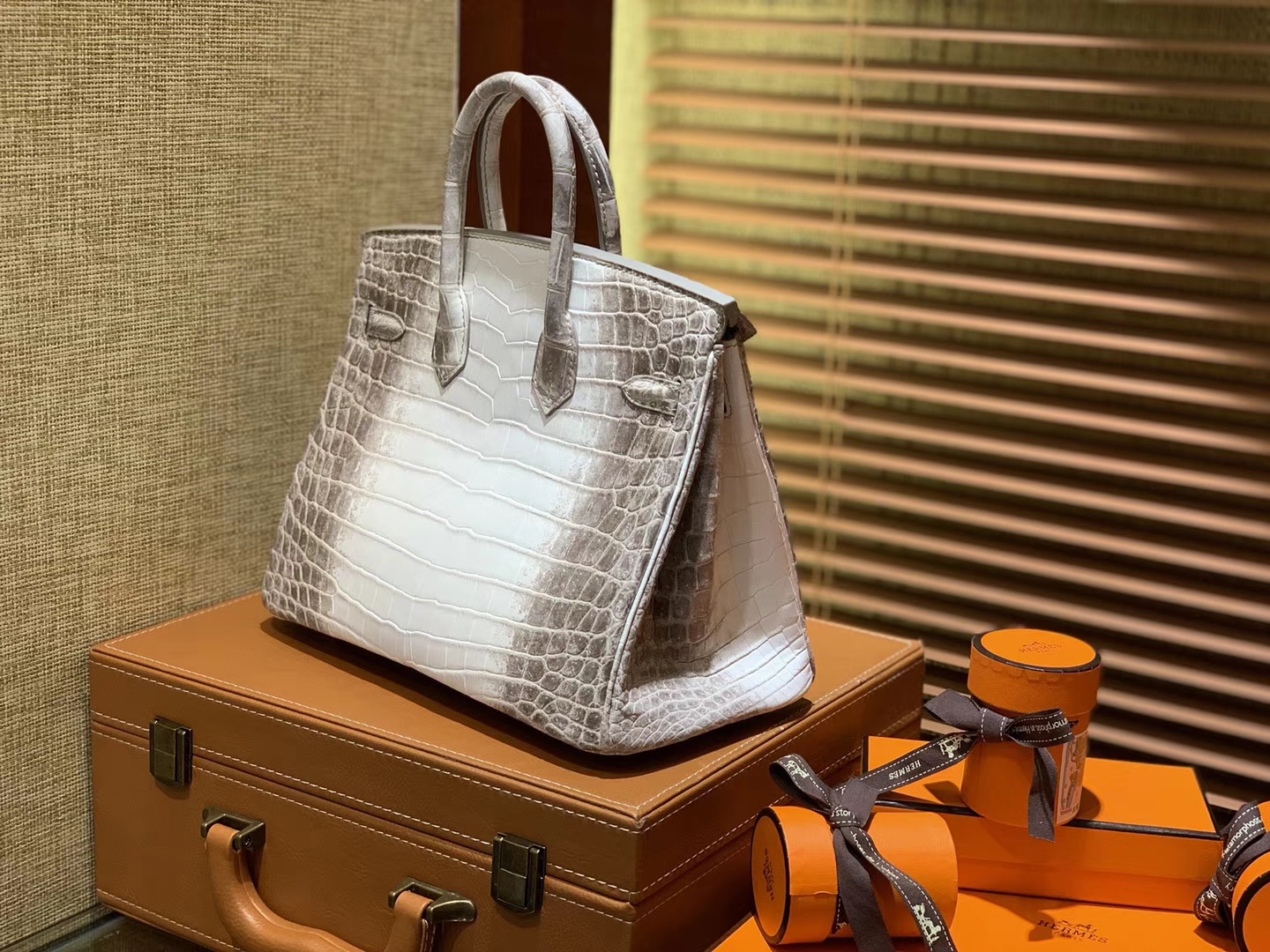Hermès（爱马仕）Birkin 25cm 30cm 喜玛拉雅 一级尼罗鳄鱼皮 顶级工艺全手工制作