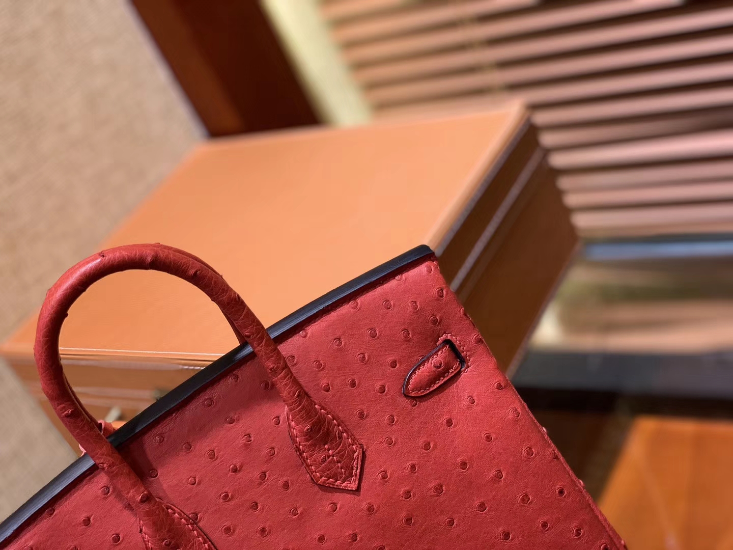 Hermès（爱马仕）Birkin 25cm 大红色 南非进口鸵鸟皮 顶级手缝工艺 金扣