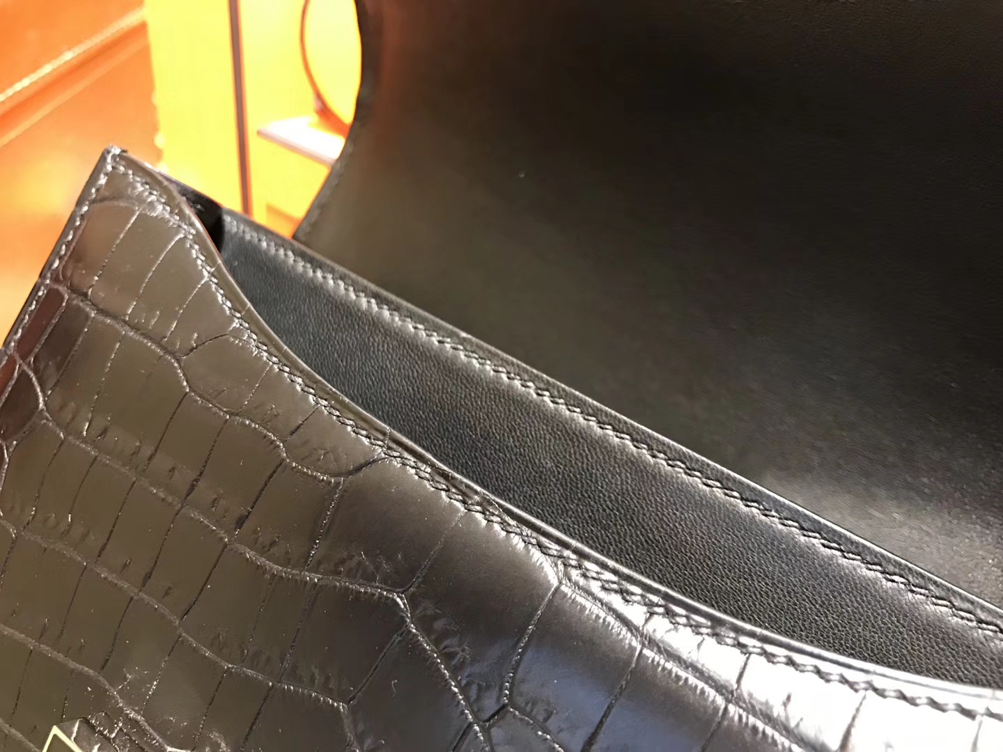 Hermès（爱马仕）Constance空姐包 黑珐琅扣 一级尼罗雾面 鳄鱼皮 顶级手工 18cm
