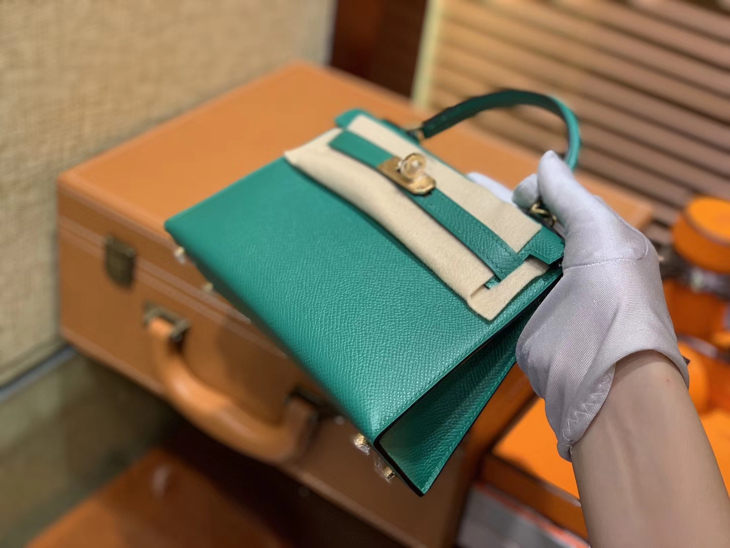 Hermès（爱马仕）MiniKelly 迷你凯莉 U4丝绒绿 德国掌纹牛皮 原版蜜蜡 全手工缝制 2代 19cm