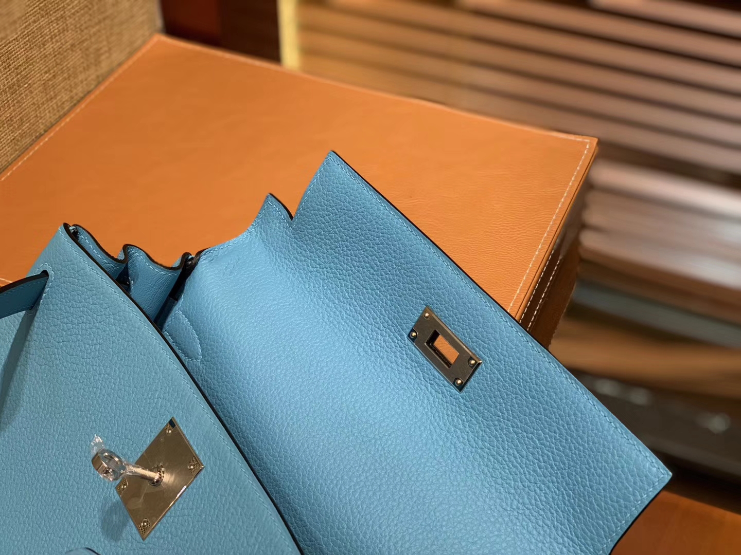 Hermès（爱马仕）Kelly凯莉包 北方蓝 德国小牛皮 顶级手工缝制 金扣 28cm