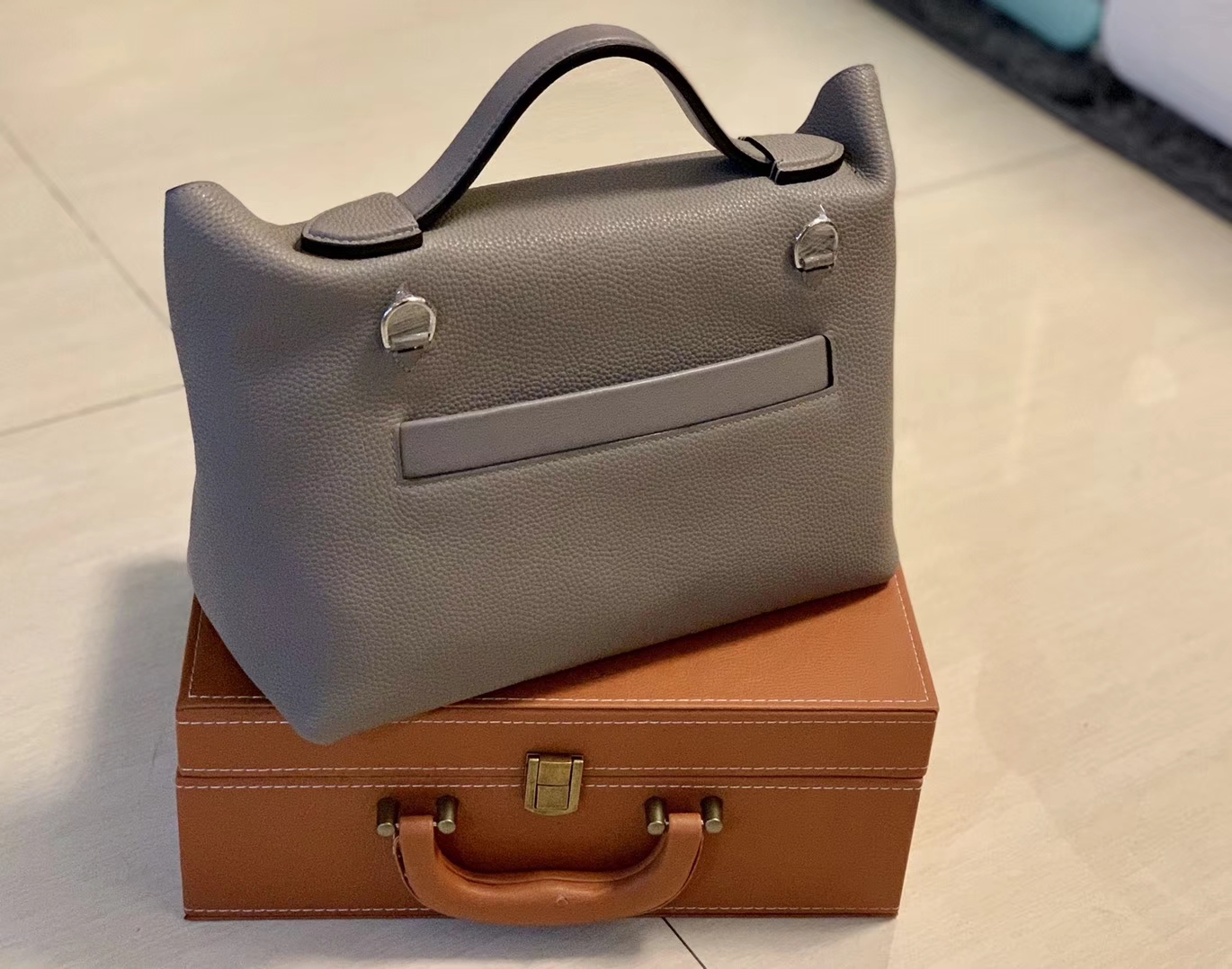 Hermès（爱马仕）Kelly-2424 锡器灰 原厂御用顶级小牛皮拼Swift皮 togo 金扣 29cm