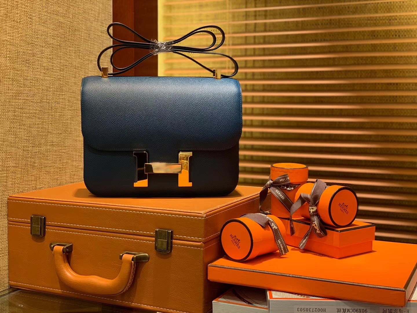 Hermès（爱马仕）Constance 23cm 靛蓝色 EP掌纹牛皮 德国进口原料