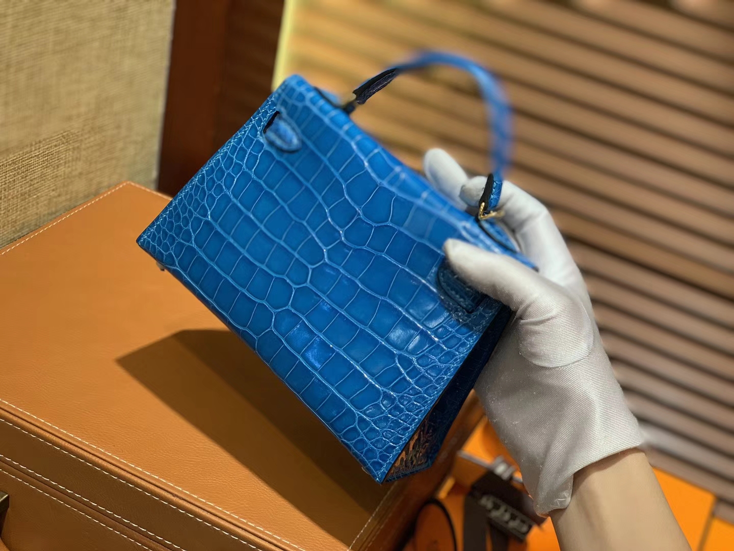 Hermès（爱马仕）Mini Kelly 宝蓝色 一级美洲鳄鱼皮 全手工缝制 臻品级别 金扣 19cm 2代