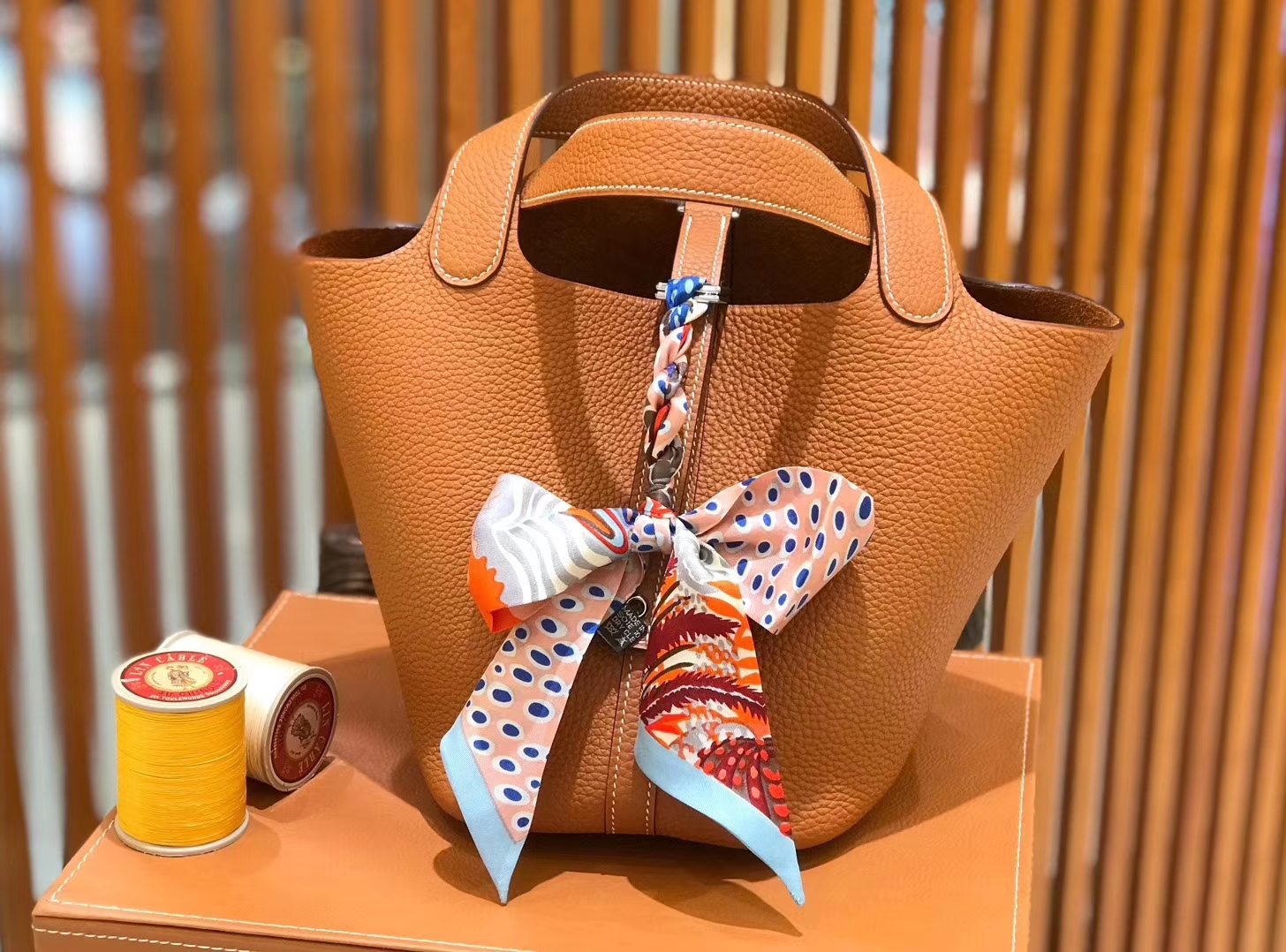 Hermès（爱马仕）新增现货 Picotin 菜篮子 太妃金 全手工蜡线缝制 银扣 18cm