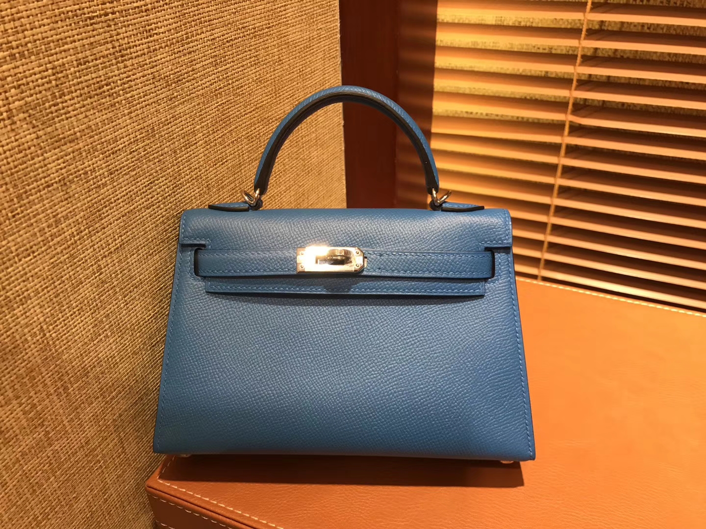 Hermès（爱马仕）Mini Kelly迷你凯莉 蓝色 德国掌纹牛皮 全手工缝制 臻品级别 金扣 19cm