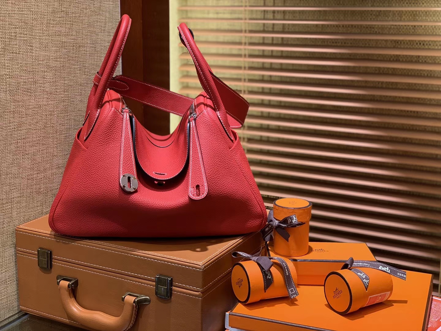Hermès（爱马仕）Lindy琳迪包 红色 德国进口togo牛皮 全手工缝制 银扣 30cm