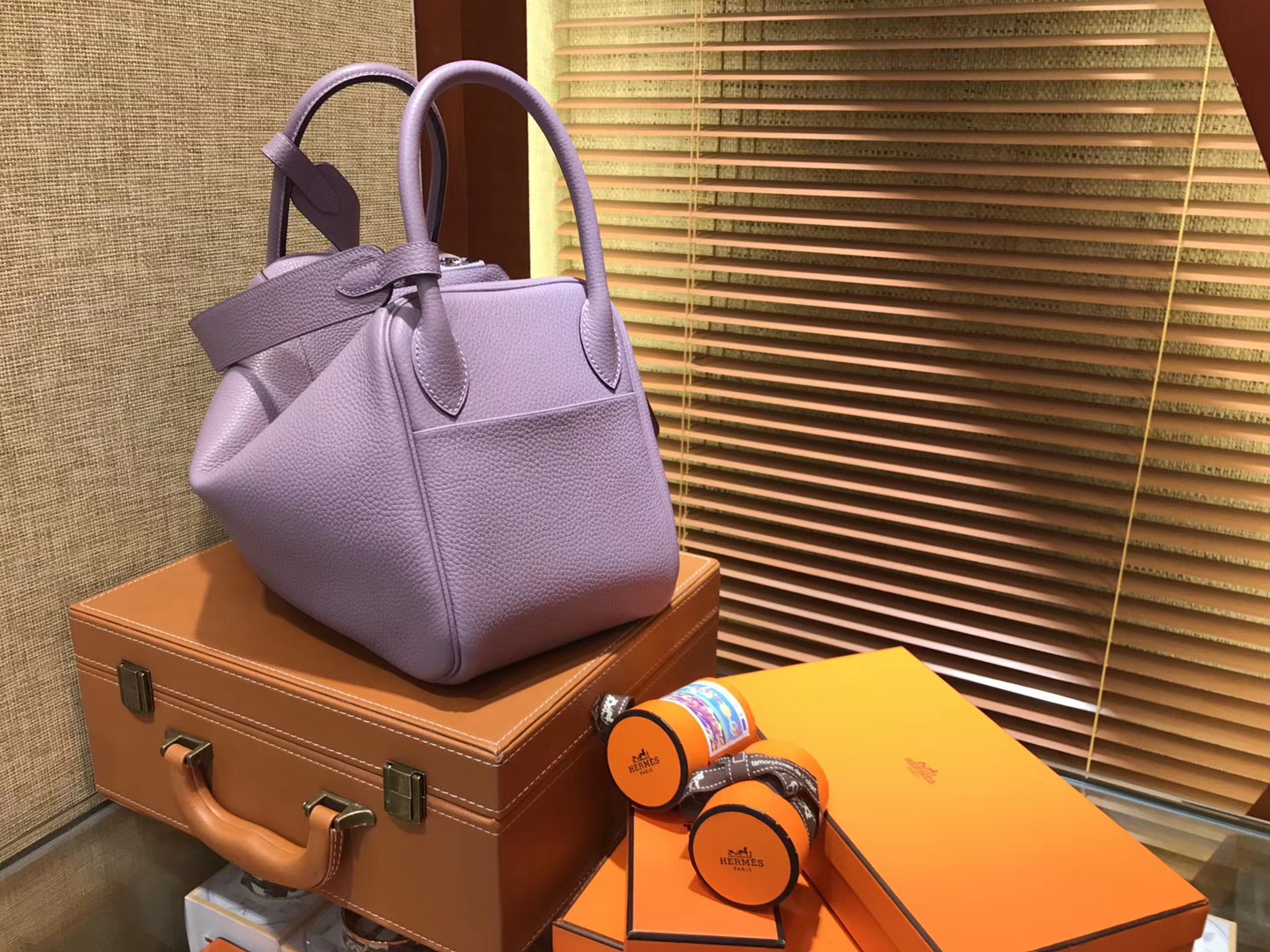 Hermès（爱马仕）Lindy琳迪包 薰衣草紫 德国进口togo牛皮 全手工缝制 银扣 30cm