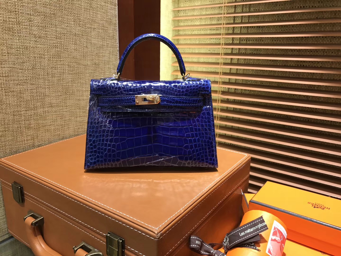 Hermès（爱马仕）Mini Kelly 深蓝色 一级美洲鳄鱼皮 全手工缝制 臻品级别 金扣 19cm 2代