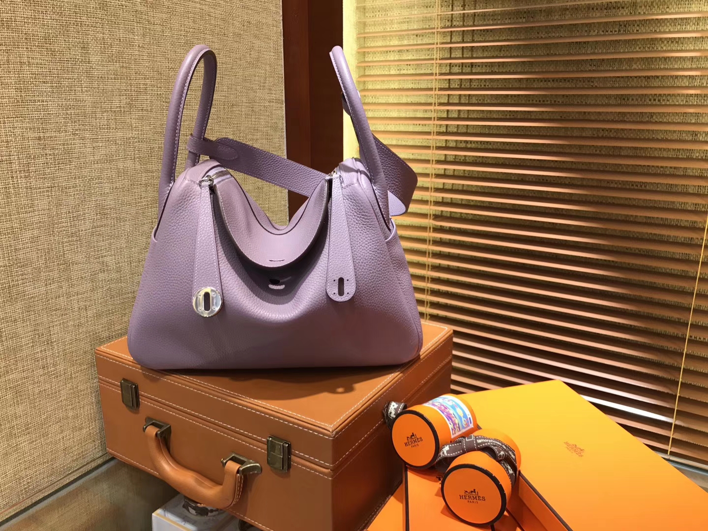 Hermès（爱马仕）Lindy琳迪包 薰衣草紫 德国进口togo牛皮 全手工缝制 银扣 30cm