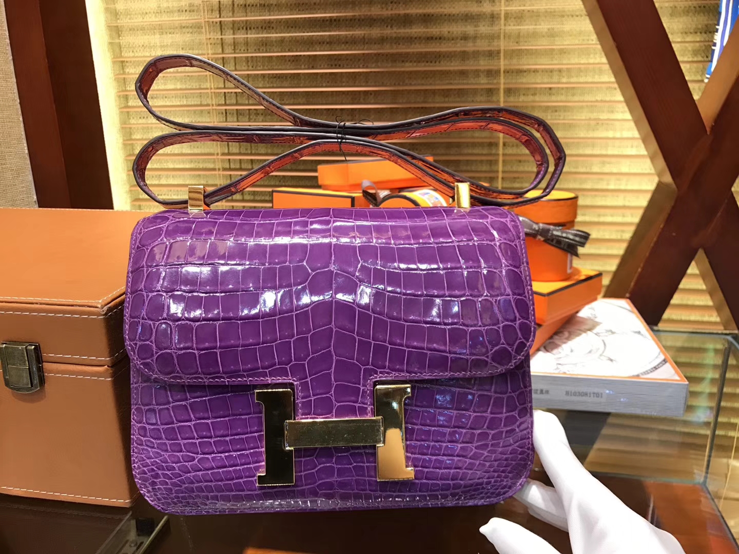 Hermès（爱马仕）Constance 23cm 梦幻紫 一级尼罗鳄鱼皮 全手工缝制 臻品级别