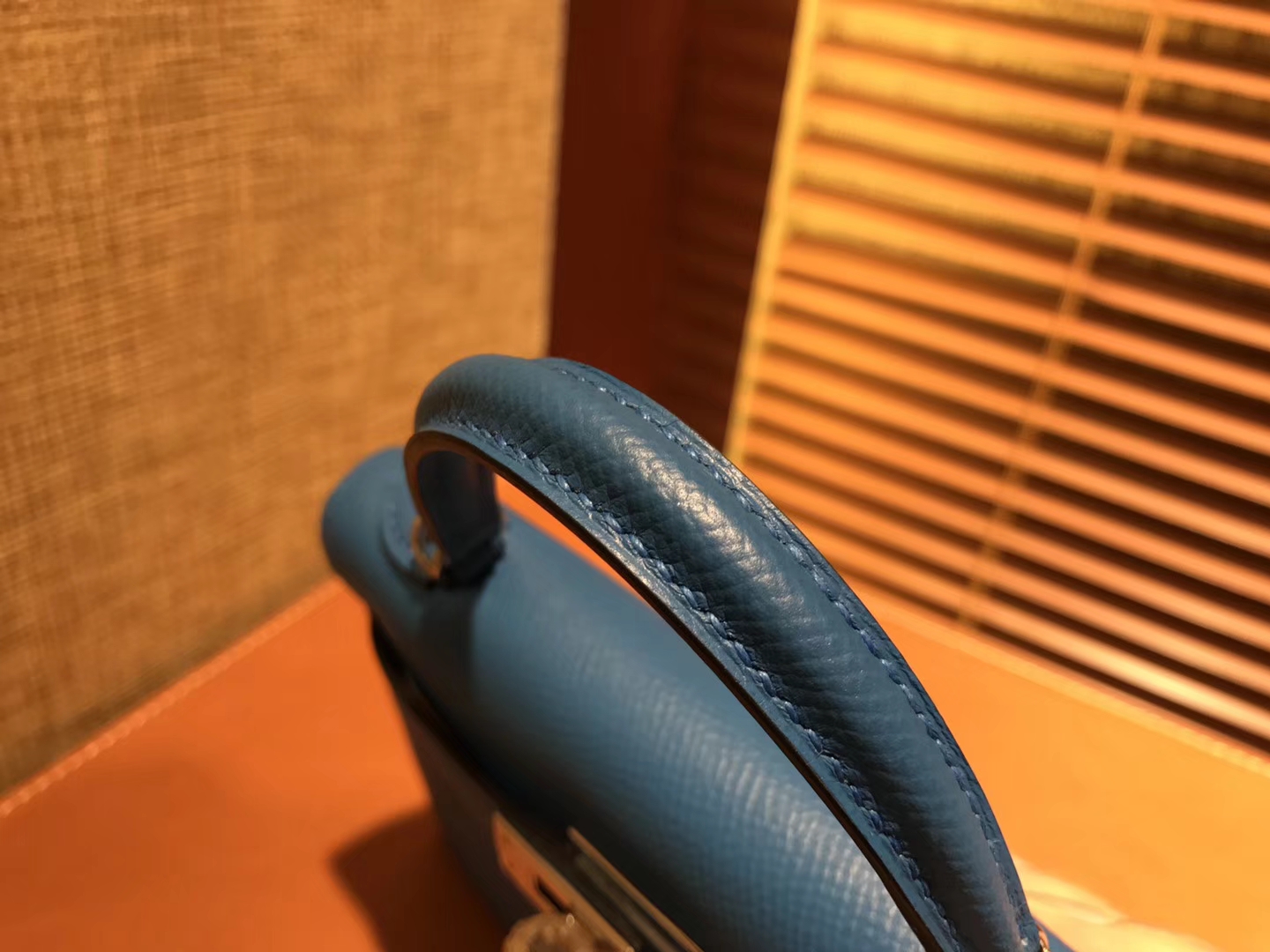 Hermès（爱马仕）Mini Kelly迷你凯莉 蓝色 德国掌纹牛皮 全手工缝制 臻品级别 金扣 19cm