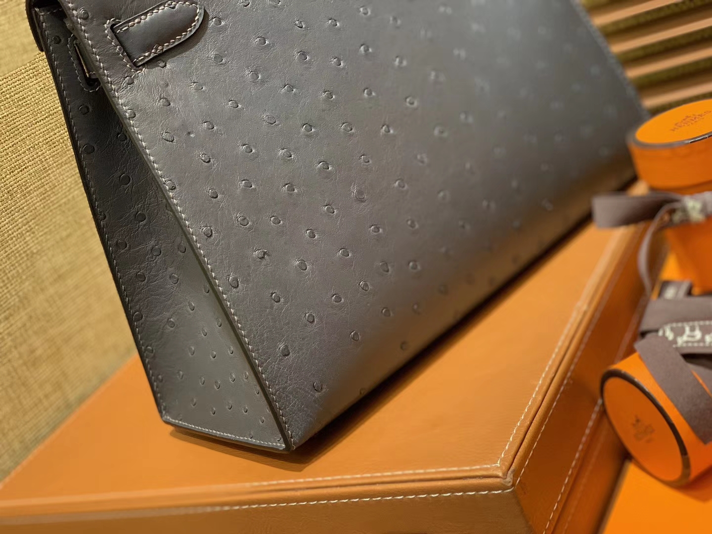 Hermès（爱马仕）Kelly凯莉包 锡器灰 南非进口KK级鸵鸟 顶级手缝版本 24K金扣 28cm