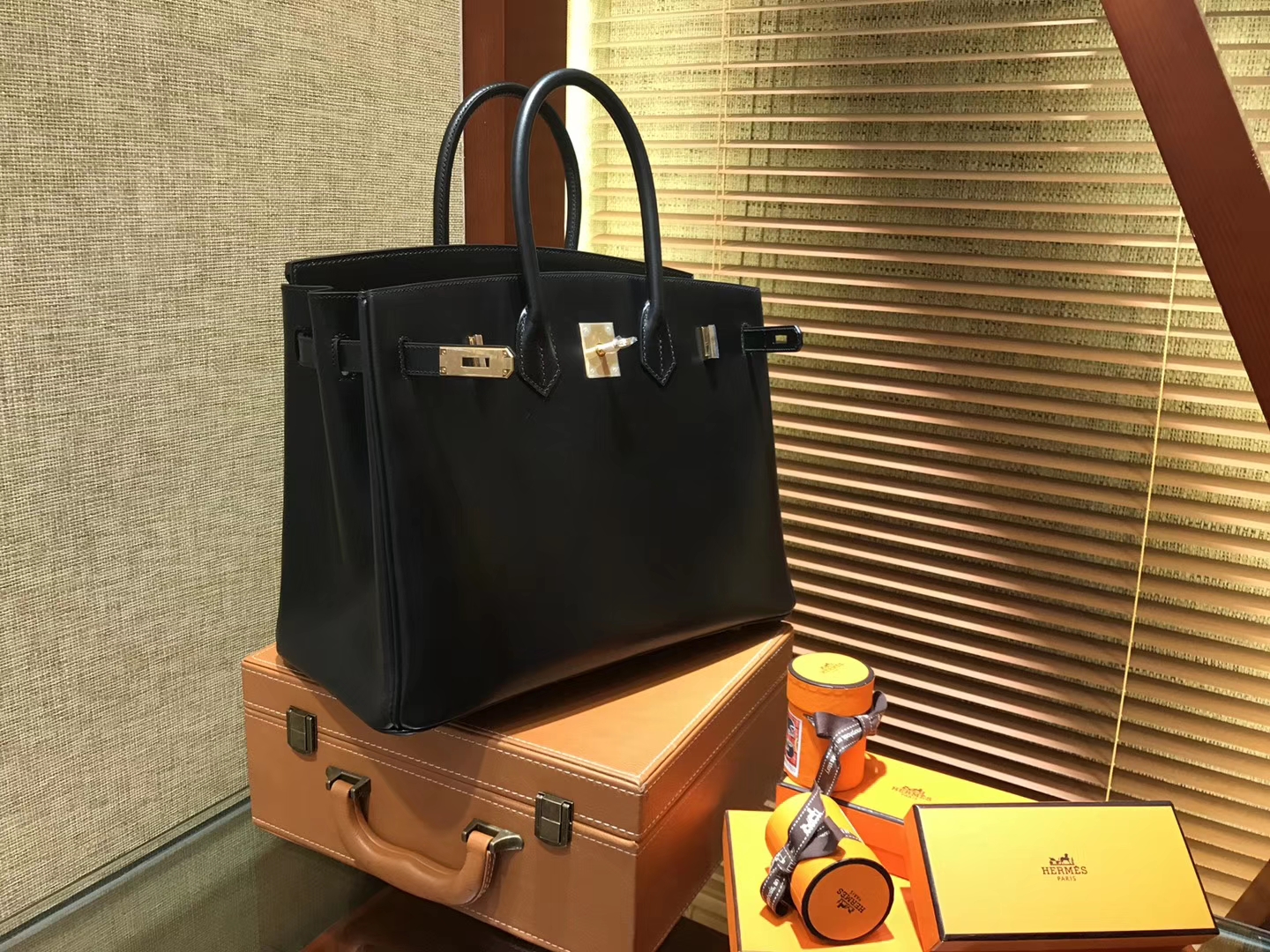Hermès（爱马仕）Birkin铂金包 经典黑金 德国BOX牛皮 原版蜜蜡线 顶级手缝 金扣 35cm