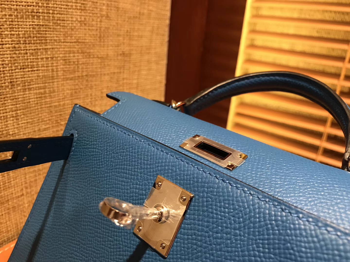 Hermès（爱马仕）Mini Kelly迷你凯莉 蓝色 德国掌纹牛皮 全手工缝制 臻品级别 金扣 19cm