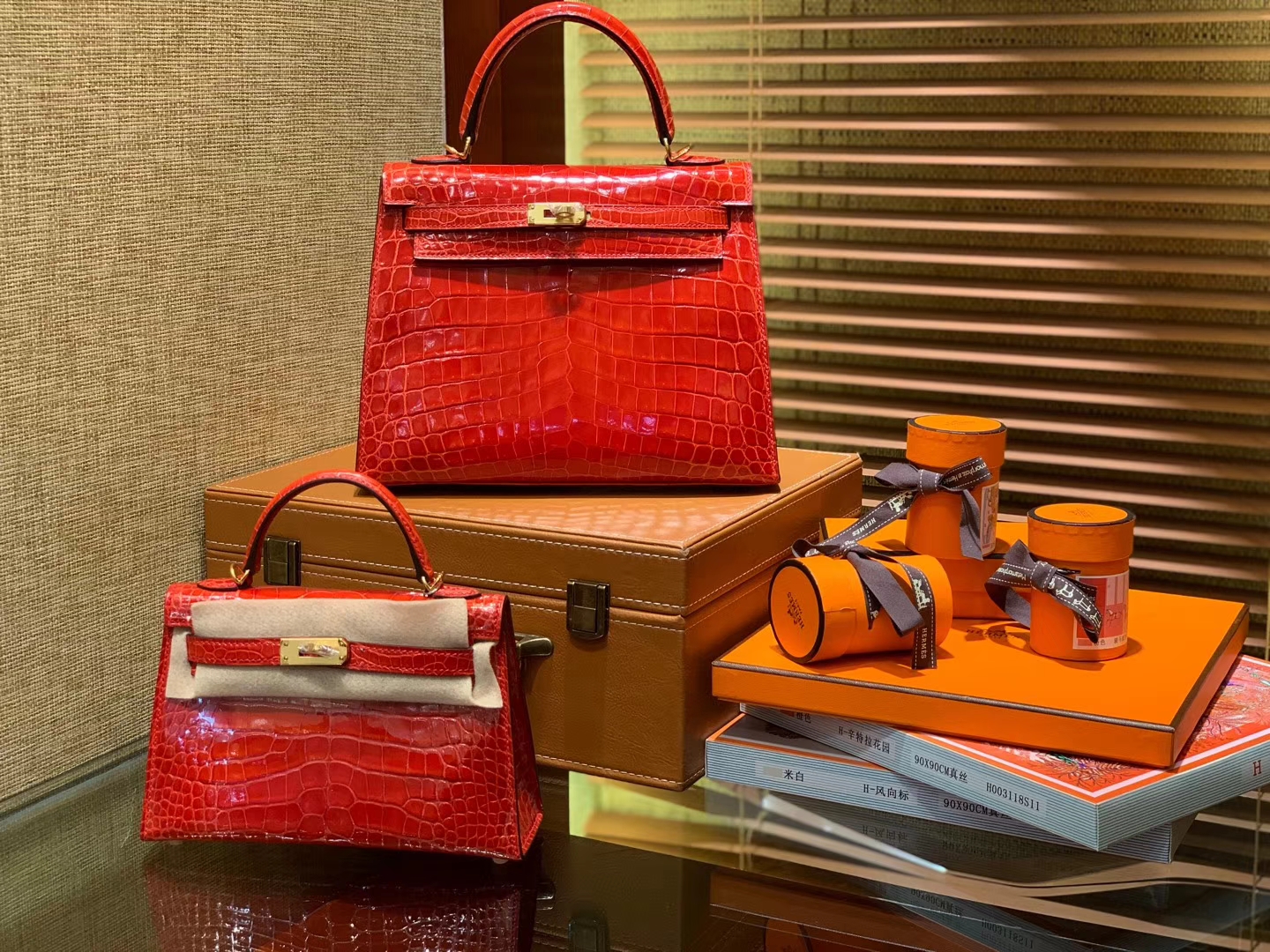 Hermès（爱马仕）Kelly 25cm 法拉利红 尼罗鳄鱼皮 顶级蜡线全手工