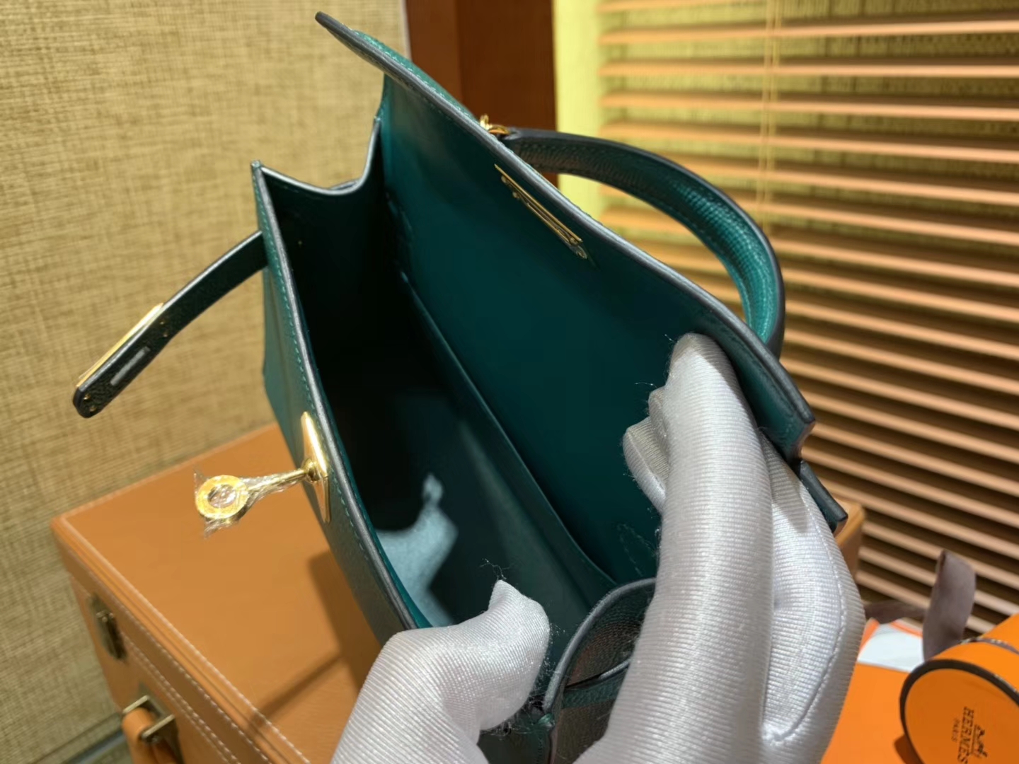 Hermès（爱马仕）Mini Kelly迷你凯莉 孔雀绿 德国掌纹牛皮 全手工缝制 臻品级别 金扣 19cm