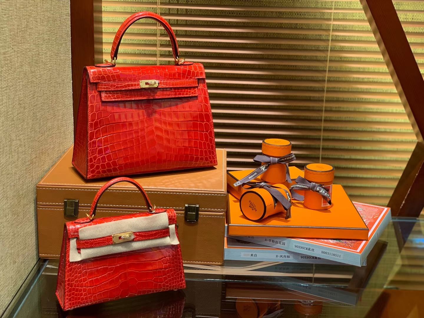 Hermès（爱马仕）Kelly 25cm 法拉利红 尼罗鳄鱼皮 顶级蜡线全手工