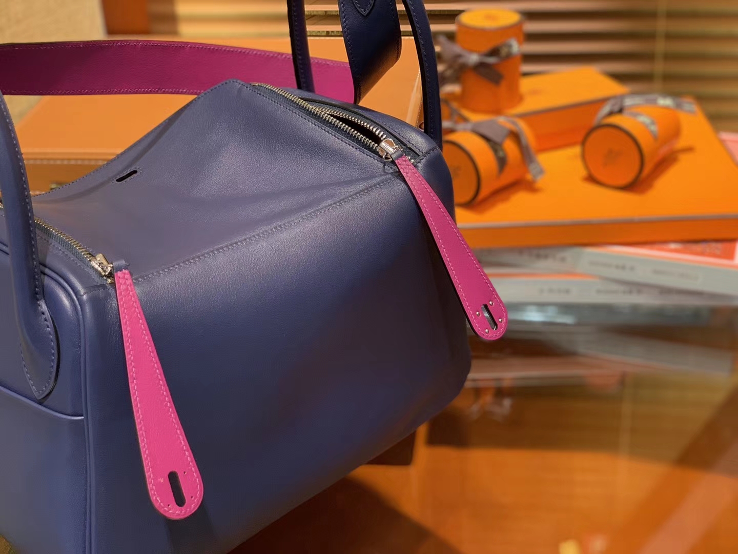 Hermès（爱马仕）Lindy琳迪包 蓝拼枚紫 德国进口swift牛皮 全手工缝制 银扣 30cm