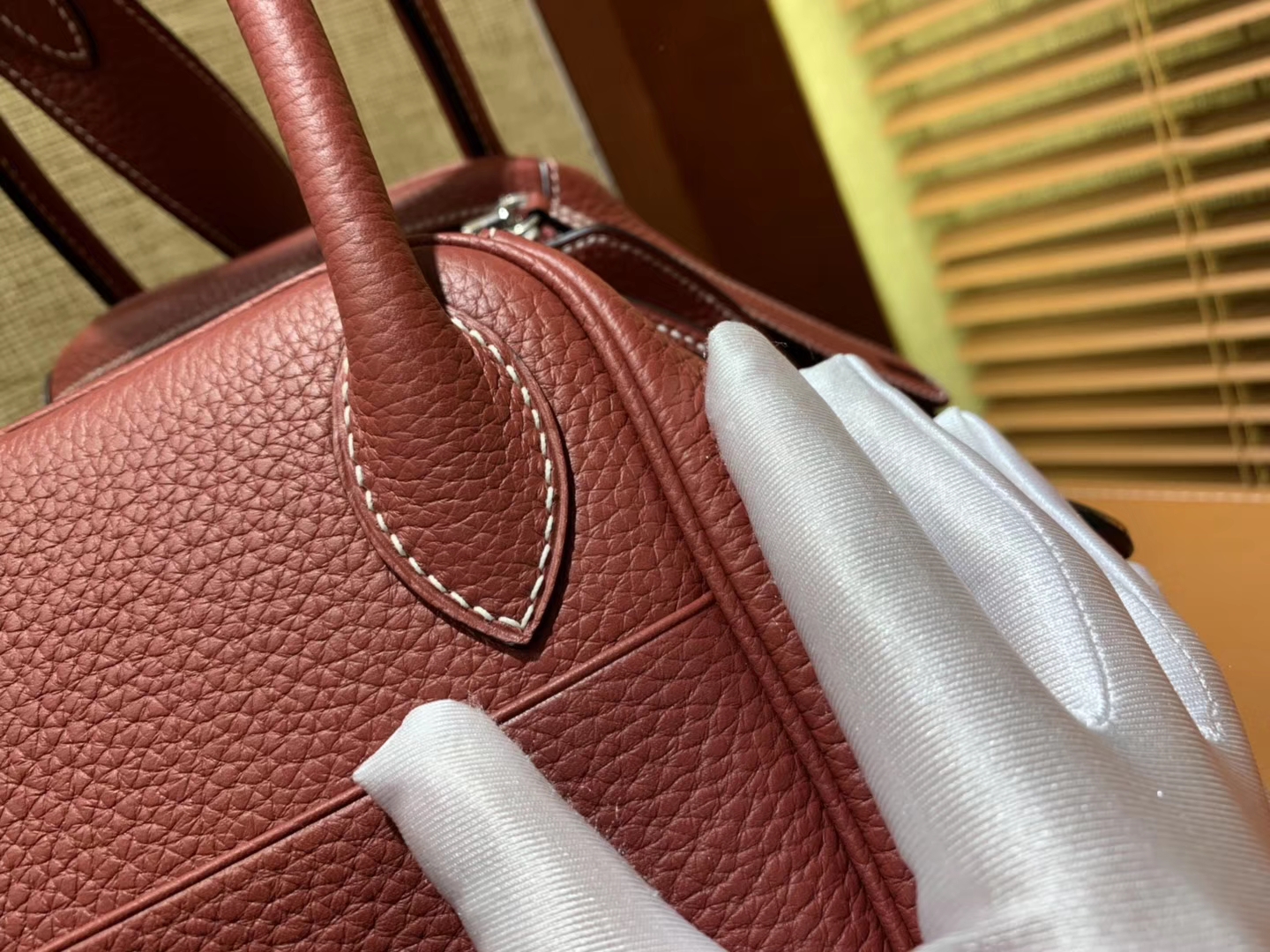 Hermès（爱马仕）Lindy琳迪包 石榴红 德国进口togo牛皮 全手工缝制 银扣 30cm