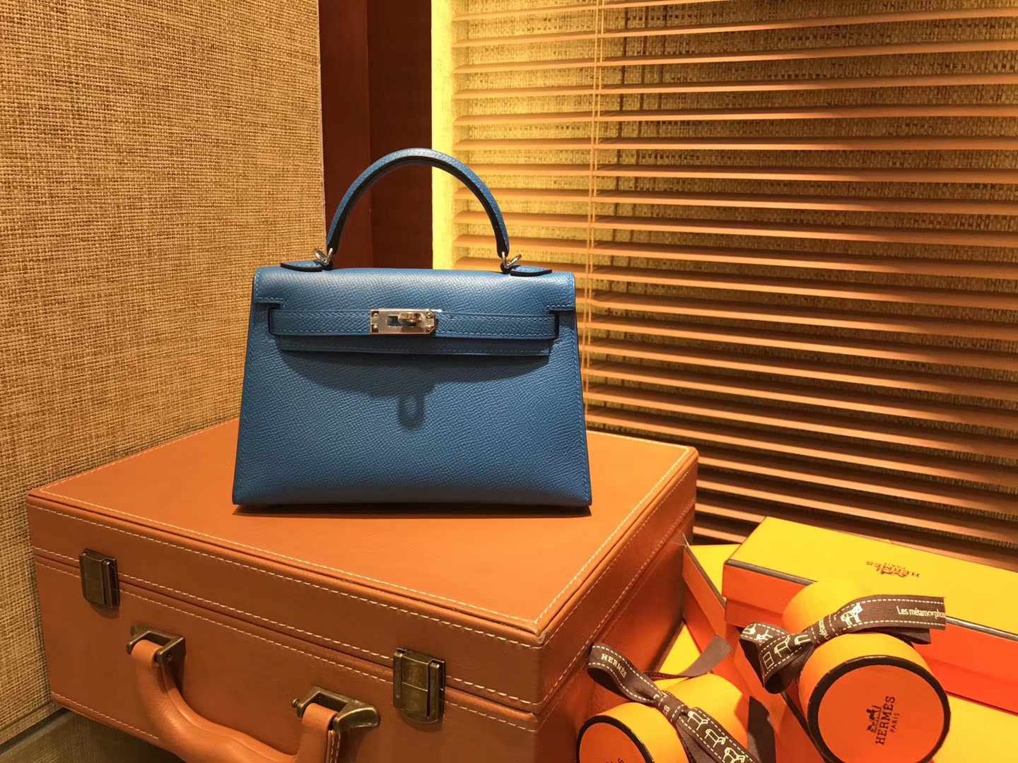 Hermès（爱马仕）Mini Kelly迷你凯莉 蓝色 德国掌纹牛皮 全手工缝制 臻品级别 金扣 19cm