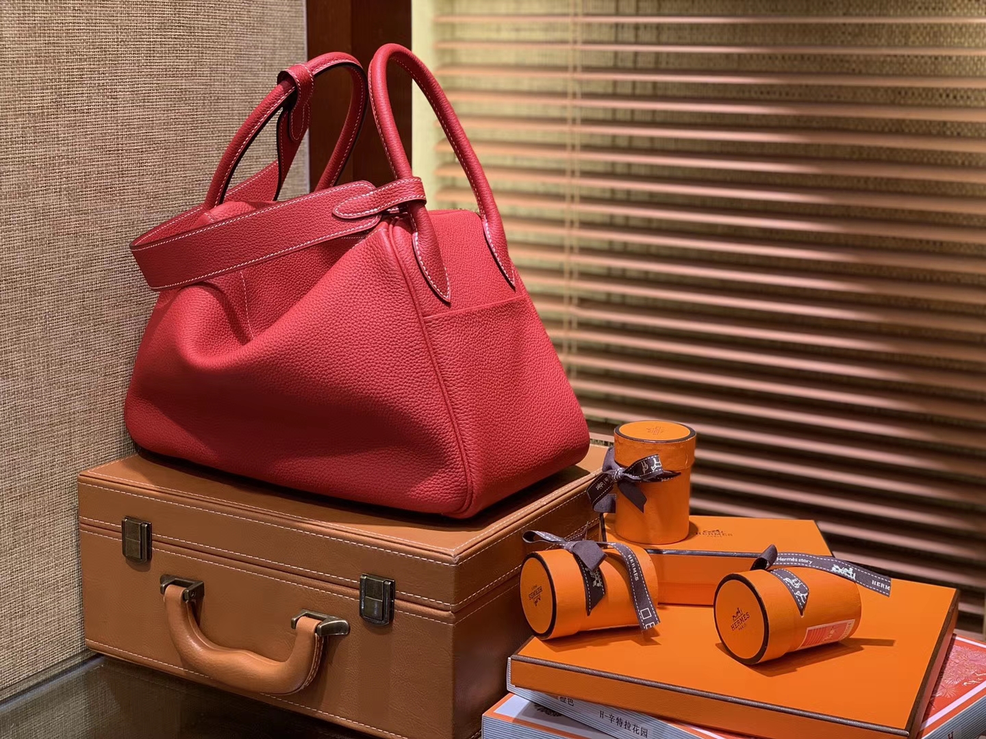 Hermès（爱马仕）Lindy琳迪包 红色 德国进口togo牛皮 全手工缝制 银扣 30cm