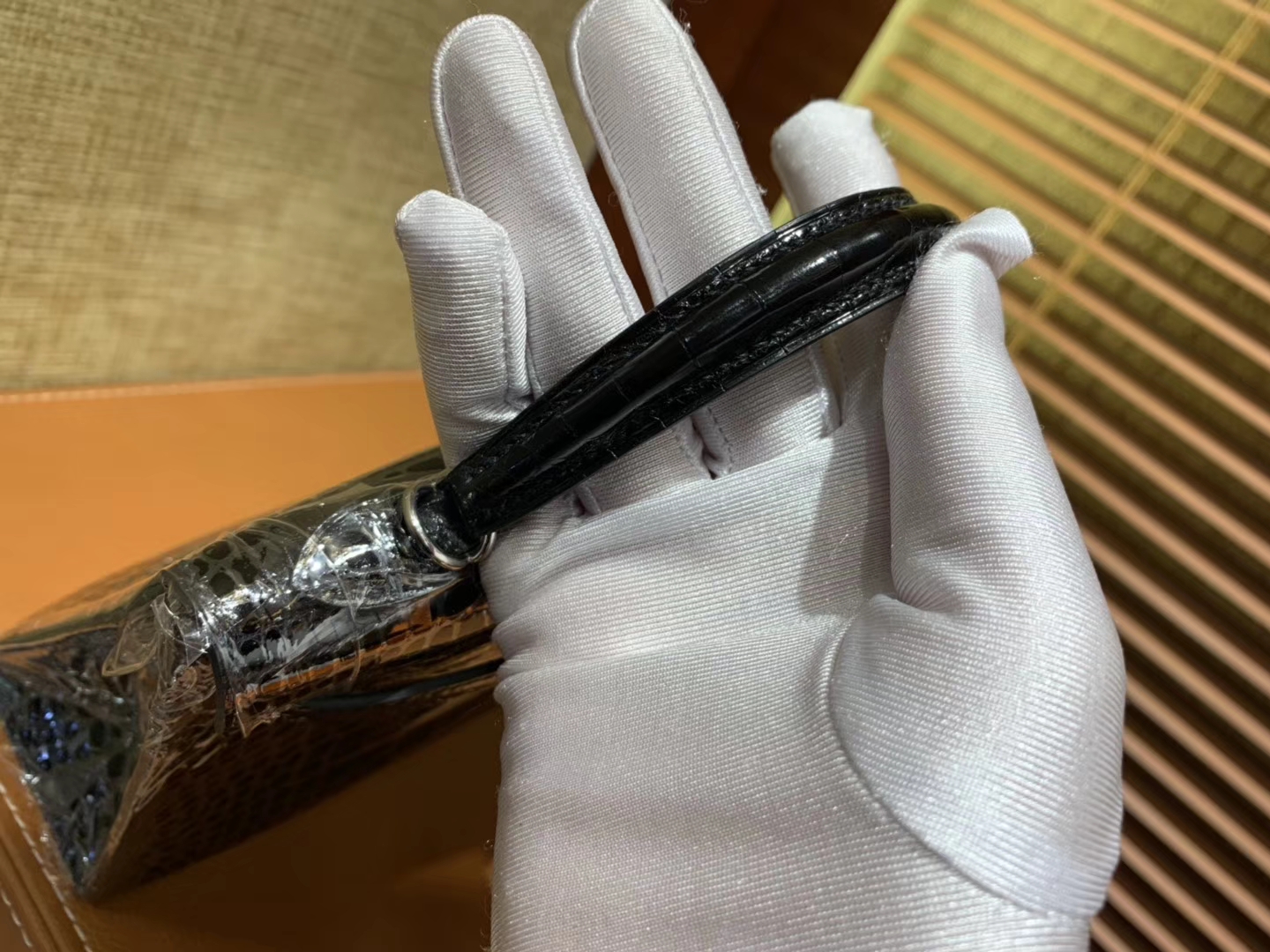 Hermès（爱马仕）Mini Kelly 黑色 一级美洲鳄鱼皮 顶级全手工缝制 臻品级别 19cm 2代