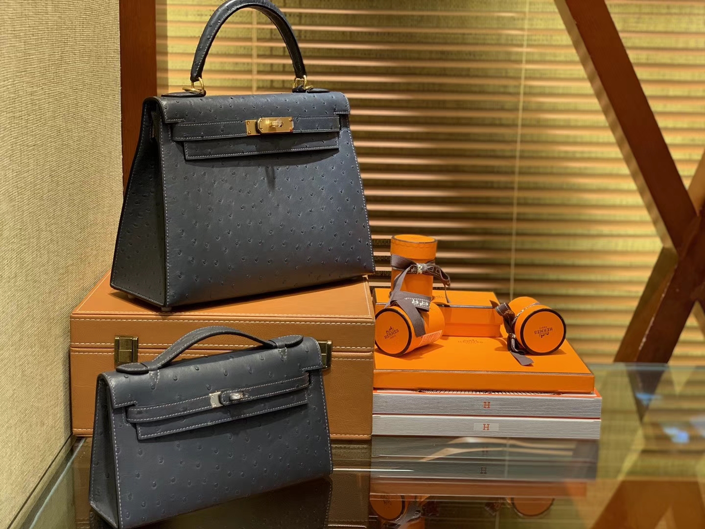 Hermès（爱马仕）Kelly凯莉包 锡器灰 南非进口KK级鸵鸟 顶级手缝版本 24K金扣 28cm