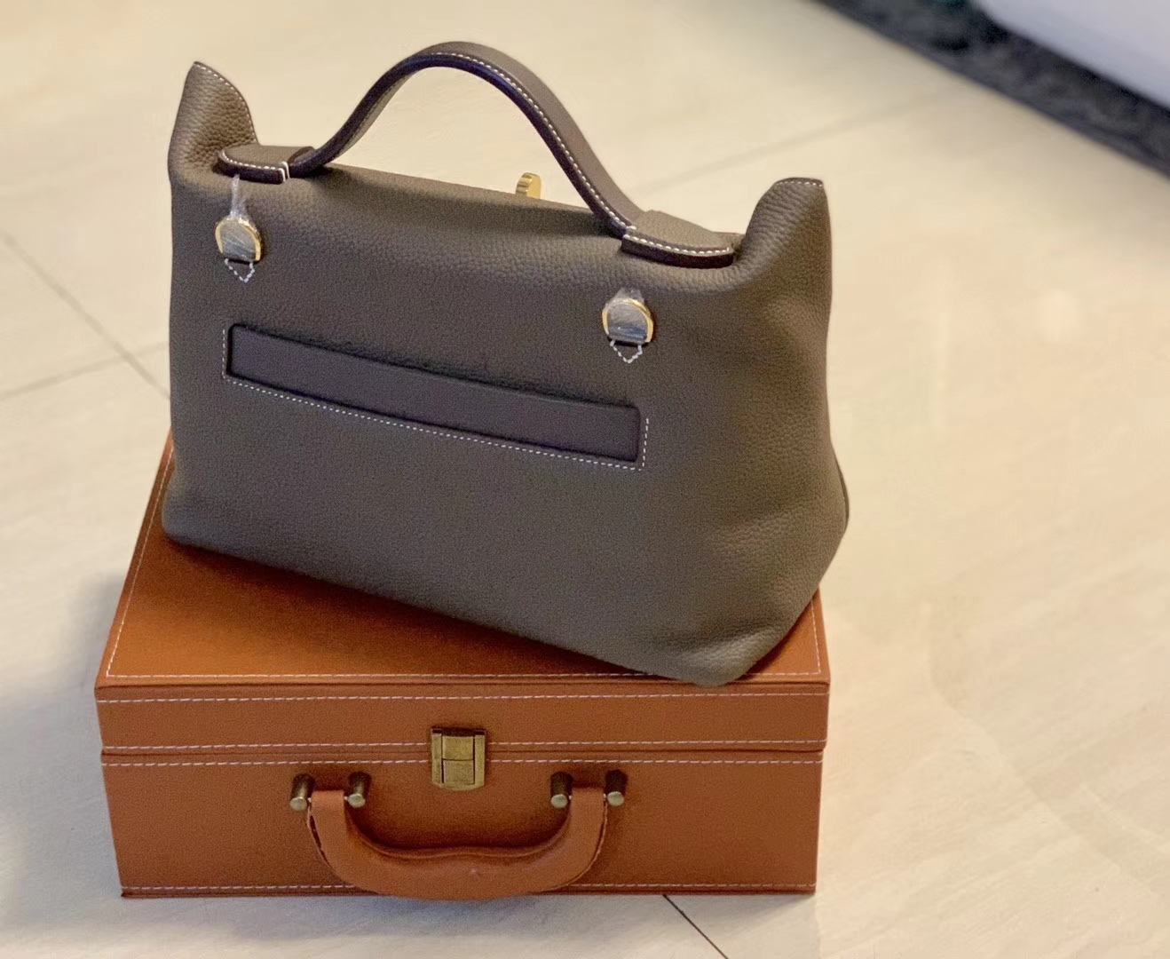 Hermès（爱马仕）Kelly-2424 大象灰 原厂御用顶级小牛皮拼Swift皮 togo 金扣 29cm