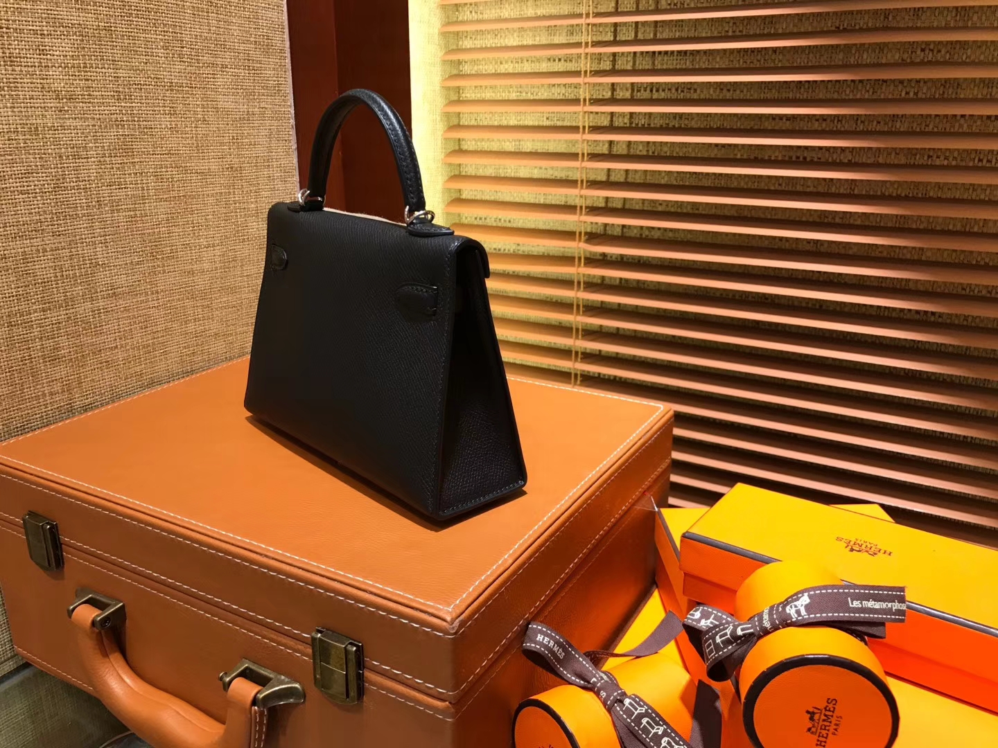 Hermès（爱马仕）Mini Kelly迷你凯莉 黑色 德国掌纹牛皮 全手工缝制 臻品级别 银扣 19cm