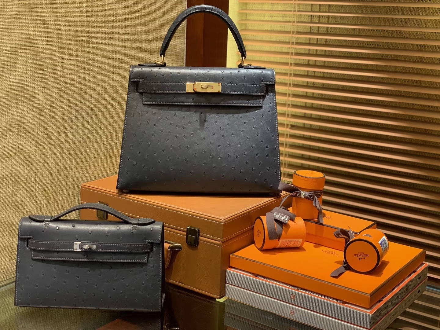 Hermès（爱马仕）Kelly凯莉包 锡器灰 南非进口KK级鸵鸟 顶级手缝版本 24K金扣 28cm