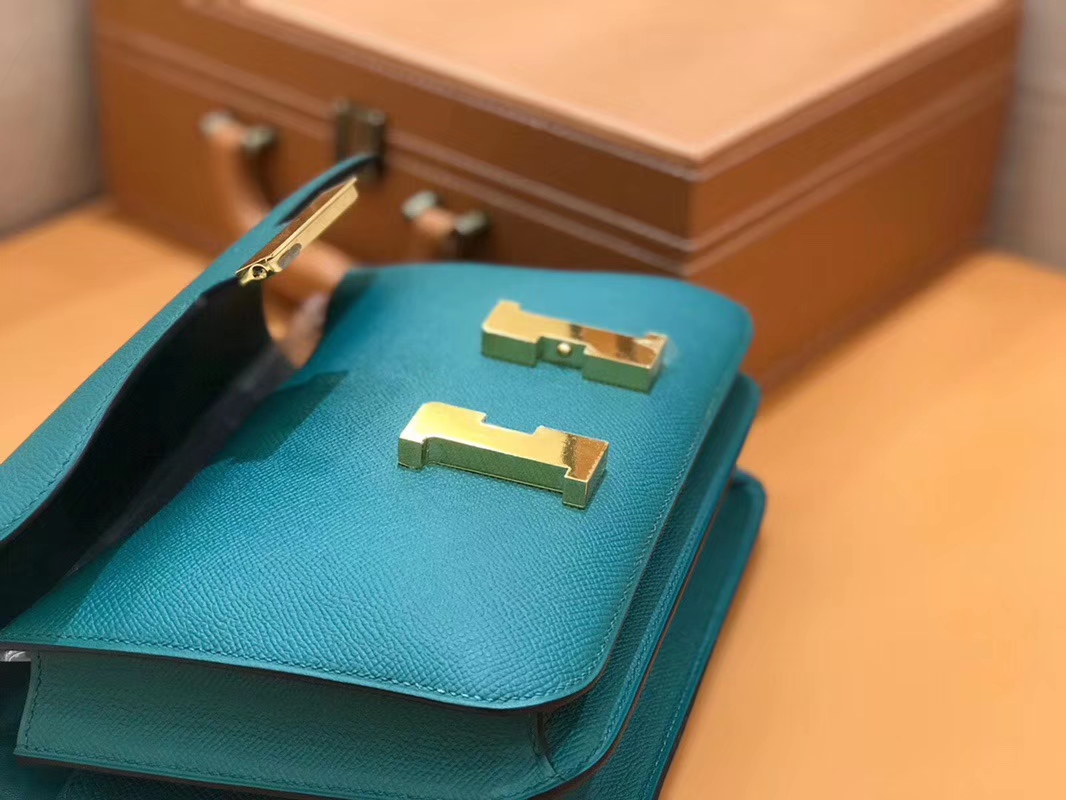 Hermès（爱马仕）Constance 空姐包 孔雀绿 Epsom掌纹小牛皮 臻品级别 金扣 23cm