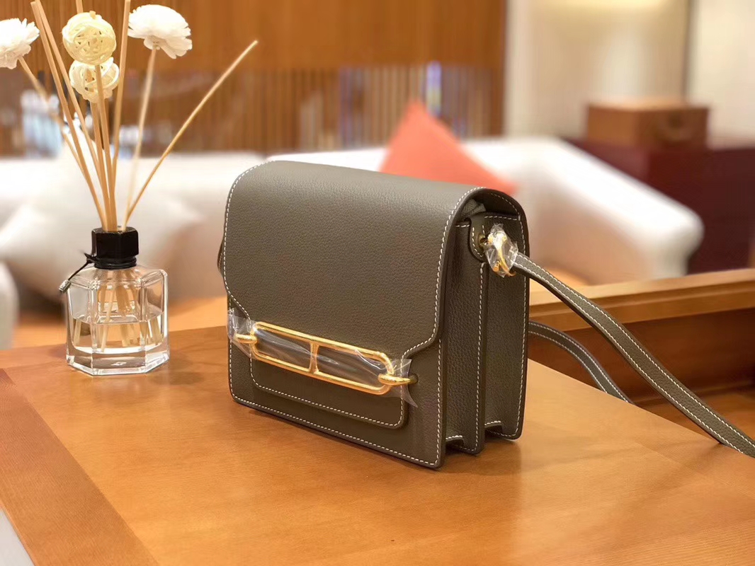 Hermès（爱马仕）Rouils 猪鼻包 大象灰 Evercolor 金扣 18cm