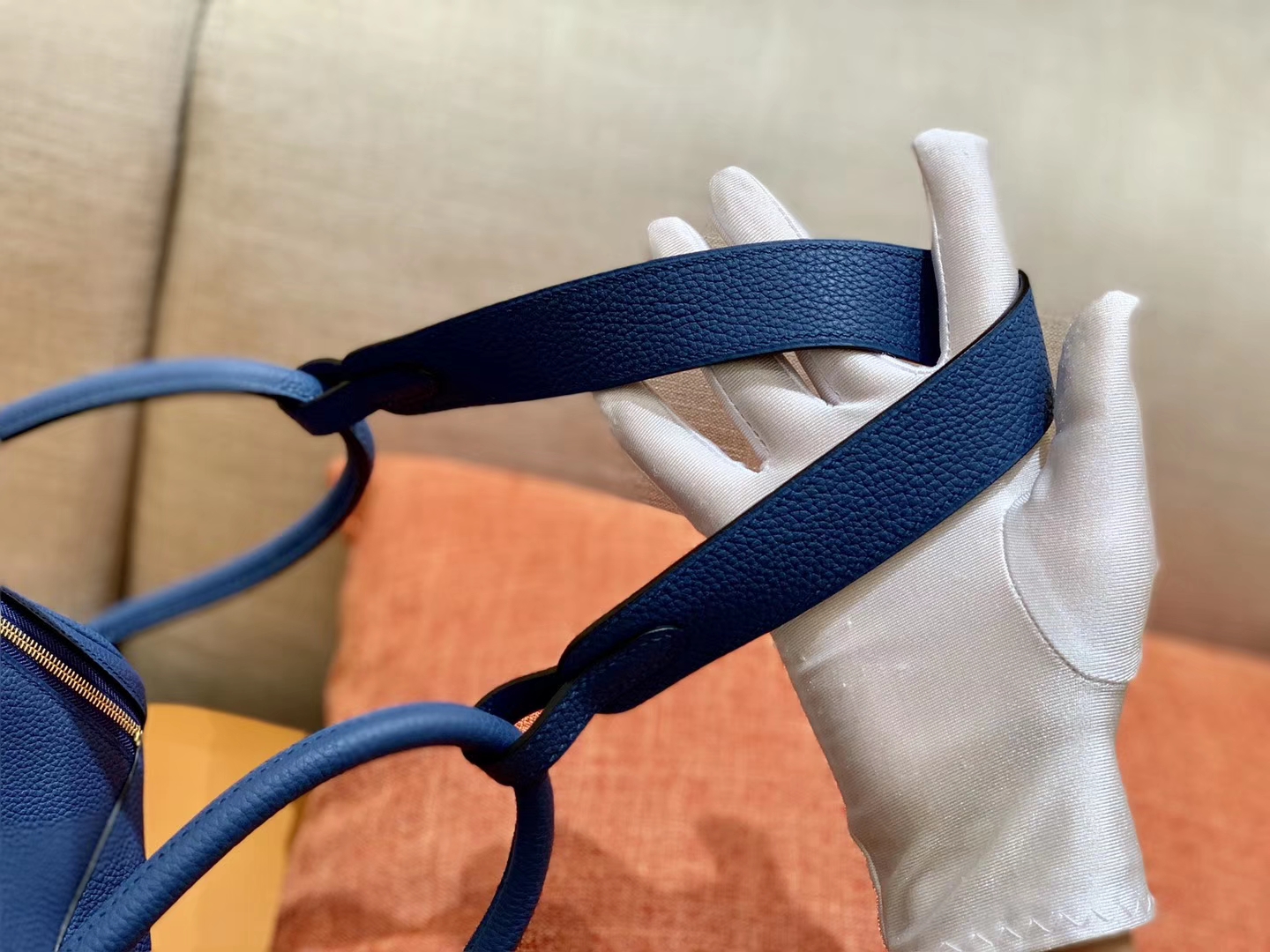 Hermès（爱马仕）Lindy 琳迪包 玛瑙蓝 Togo牛皮 进口原料 全手工缝制 银扣 26cm