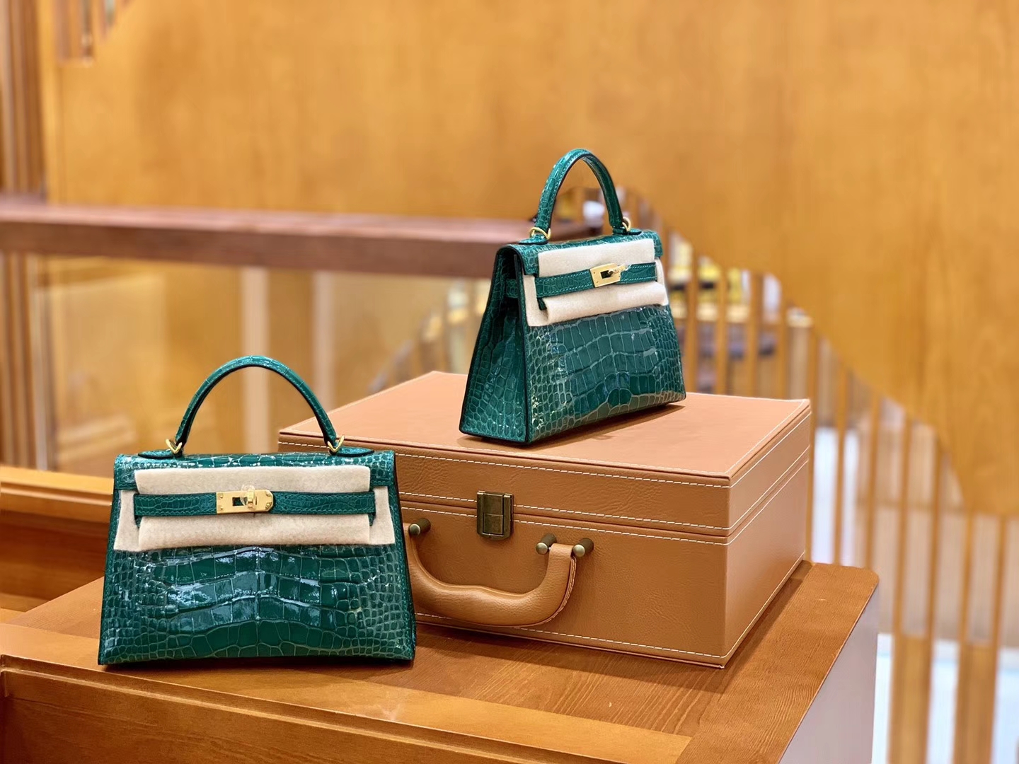 Hermès（爱马仕）Mini Kelly 迷你凯莉 翡翠绿 一级美洲鳄鱼皮 臻品级别 金扣 19cm