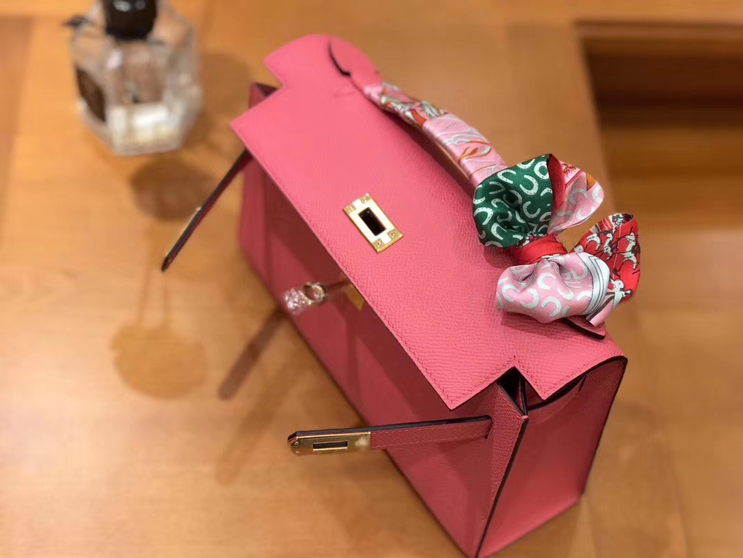 Hermès（爱马仕）Mini Kelly迷你凯莉 唇膏粉 Epsom掌纹皮 臻品级别 1代 金扣 22cm