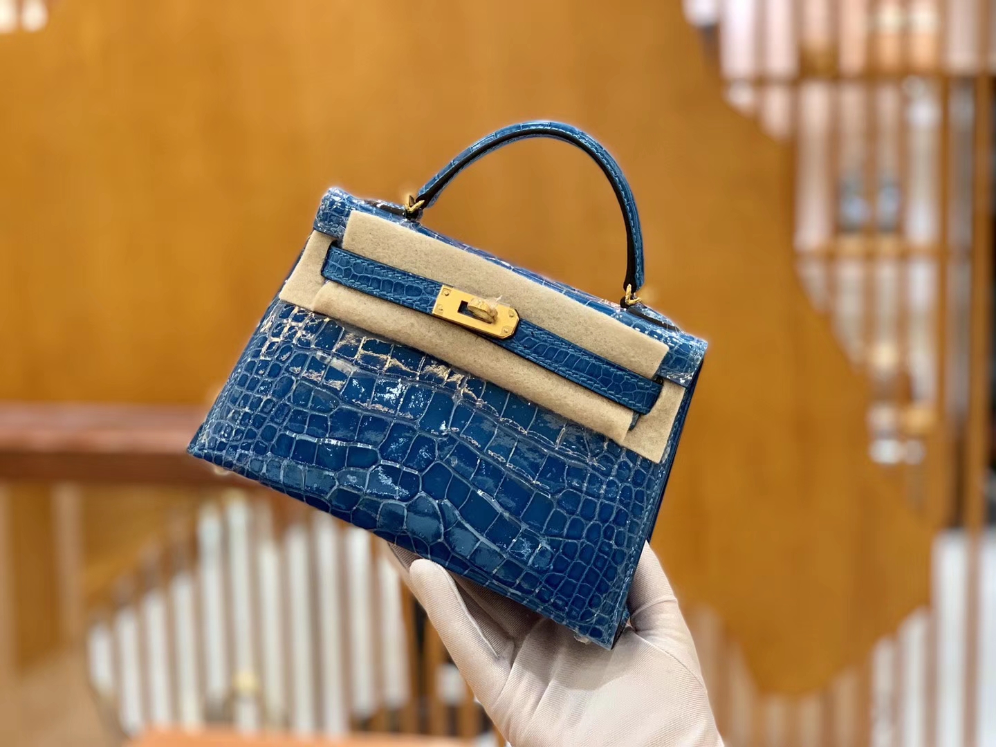 Hermès（爱马仕）Mini Kelly 迷你凯莉 伊滋密尔蓝 一级美洲鳄鱼皮 臻品级别 金扣 19cm