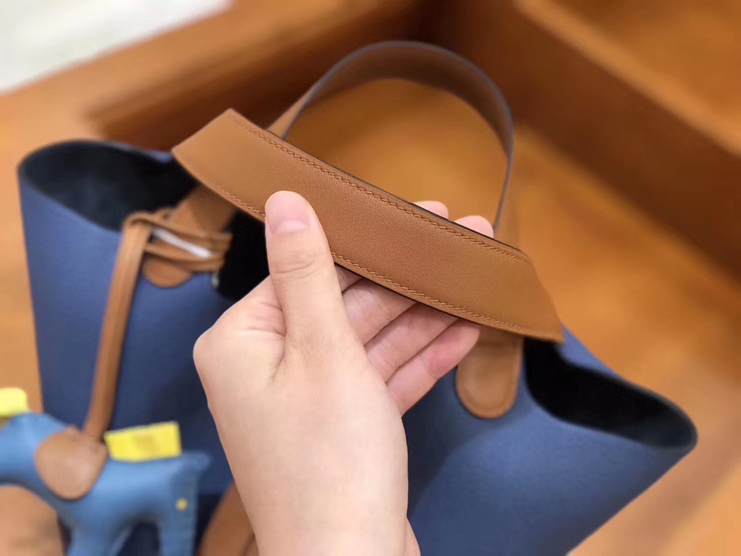 Hermès（爱马仕）Picotin 菜篮包 Swift金棕拼TC大牛 玛瑙蓝 银扣 18cm