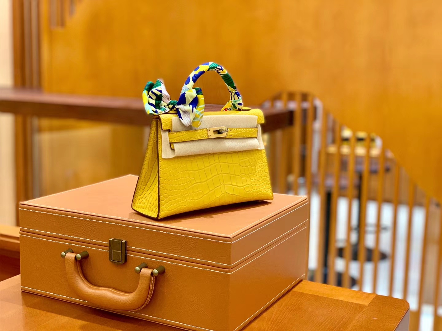Hermès（爱马仕）Mini Kelly 迷你凯莉 琥珀黄 雾面鳄鱼 一级 顶端级别 美洲 臻品级别 金扣 19cm